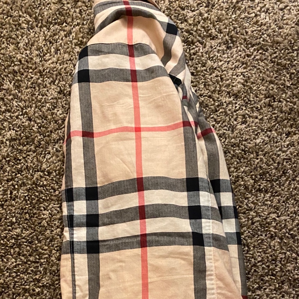 Long sleeve burberry shirt - Picture 1 of 3